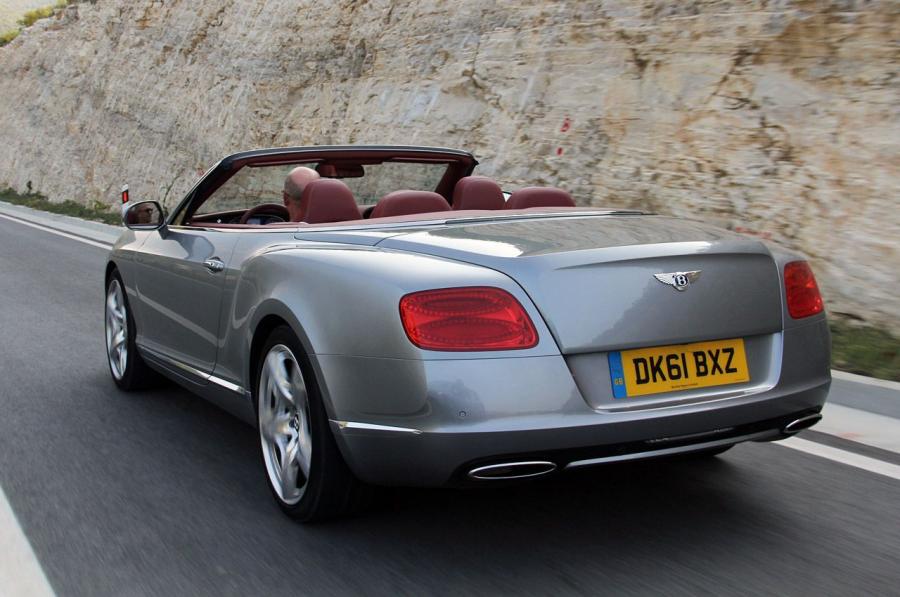  Bentley Continental GTC 2012 года  (фото 62 из 141)